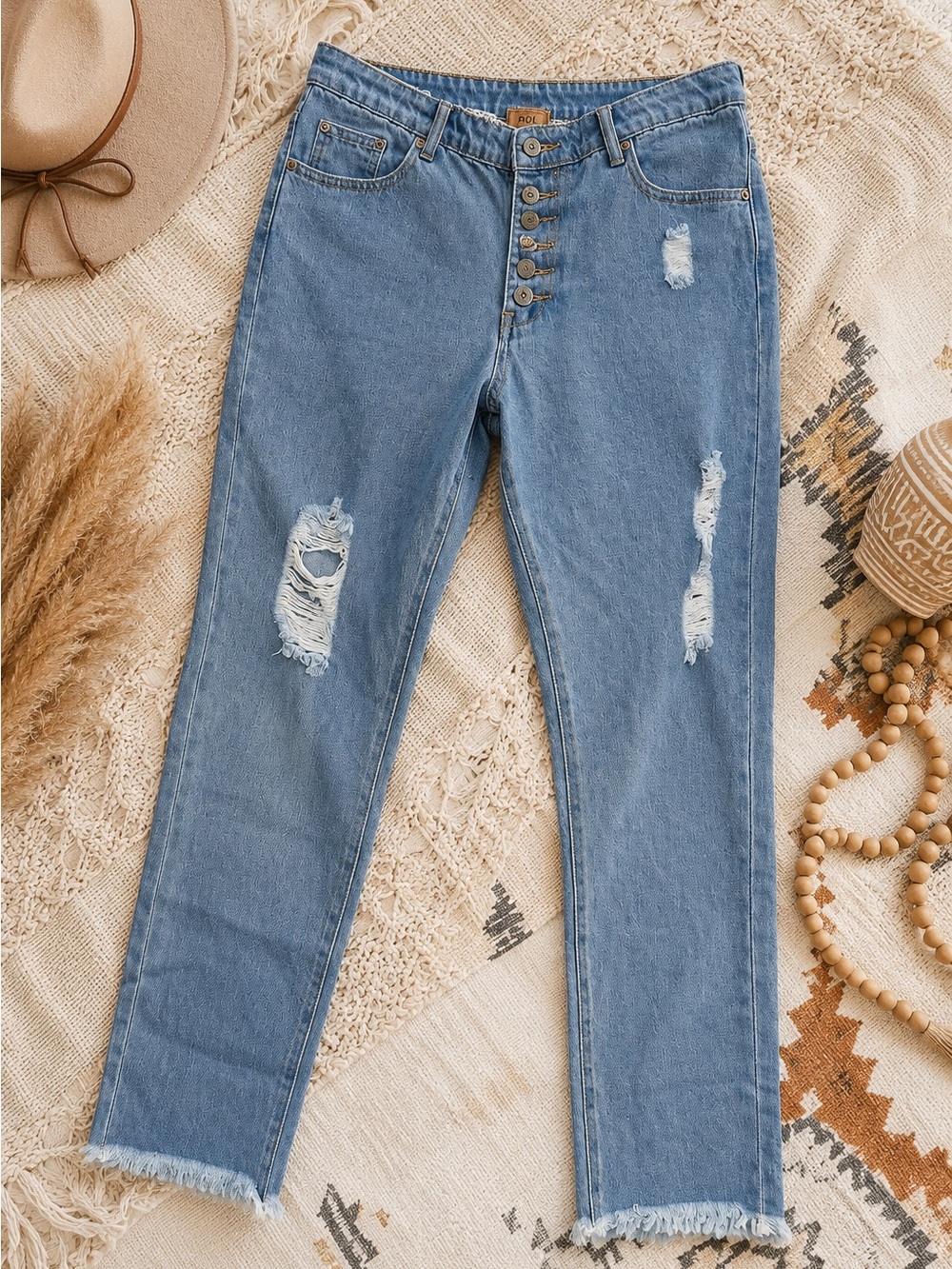 POL Button-Front Distressed Light Blue Women's Jeans NWOT - Picture 1 of 11
